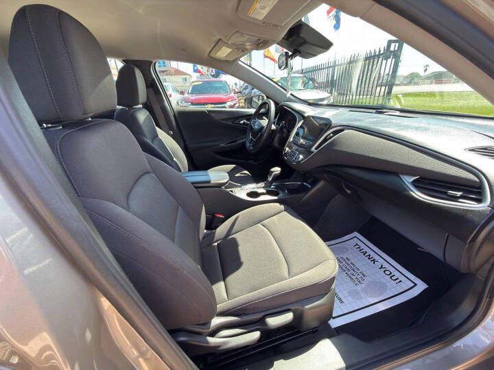 2024 Chevrolet Malibu Image 10