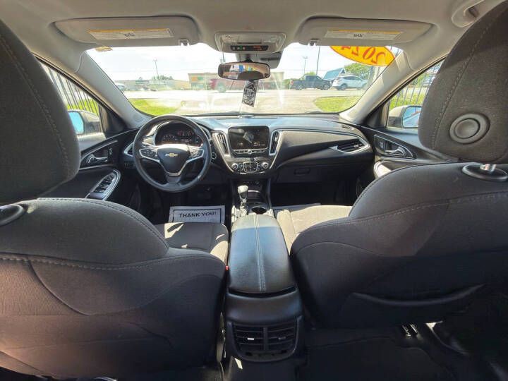 2024 Chevrolet Malibu Image 11