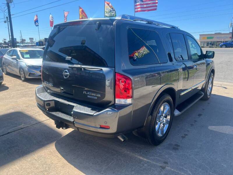 2011 Nissan Armada Image 19