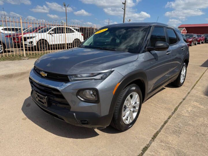 2022 Chevrolet Trailblazer Image 2