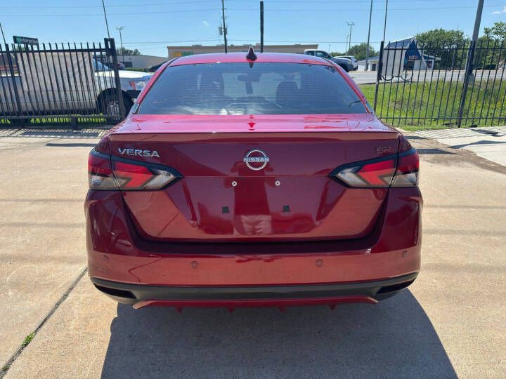 2025 Nissan Versa Image 8