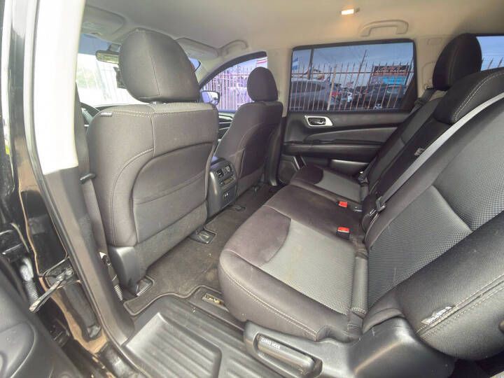 2019 Nissan Pathfinder Image 15