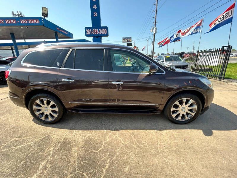 2017 Buick Enclave Image 8