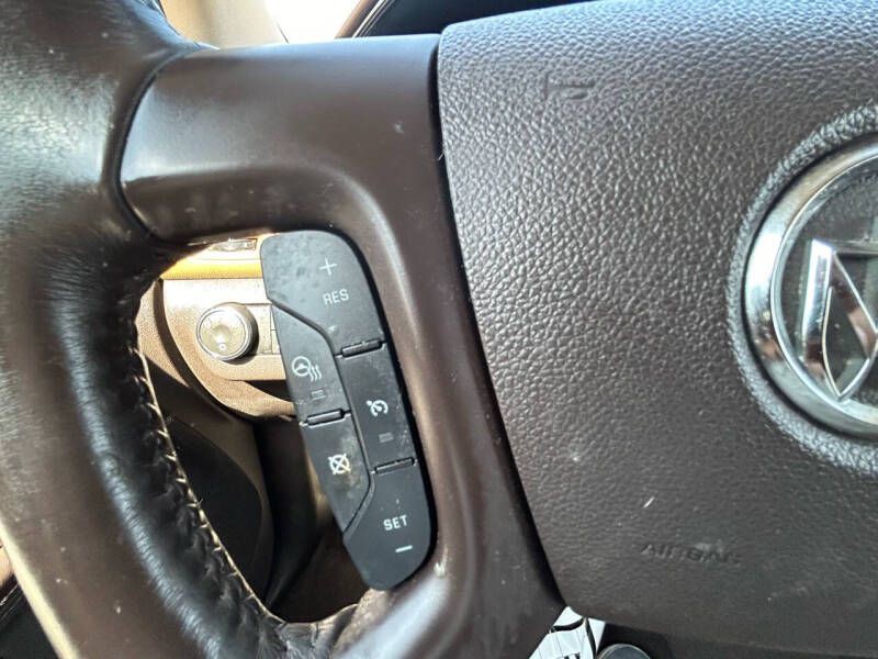 2017 Buick Enclave Image 25
