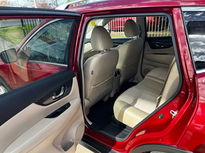 2020 Nissan Rogue Image 11