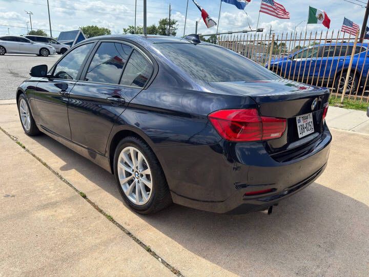 2017 BMW 3 Series Image 7