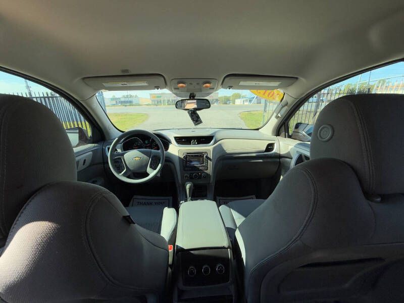 2015 Chevrolet Traverse Image 10