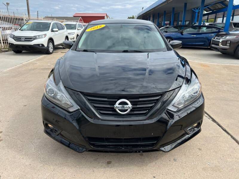 2018 Nissan Altima Image 3
