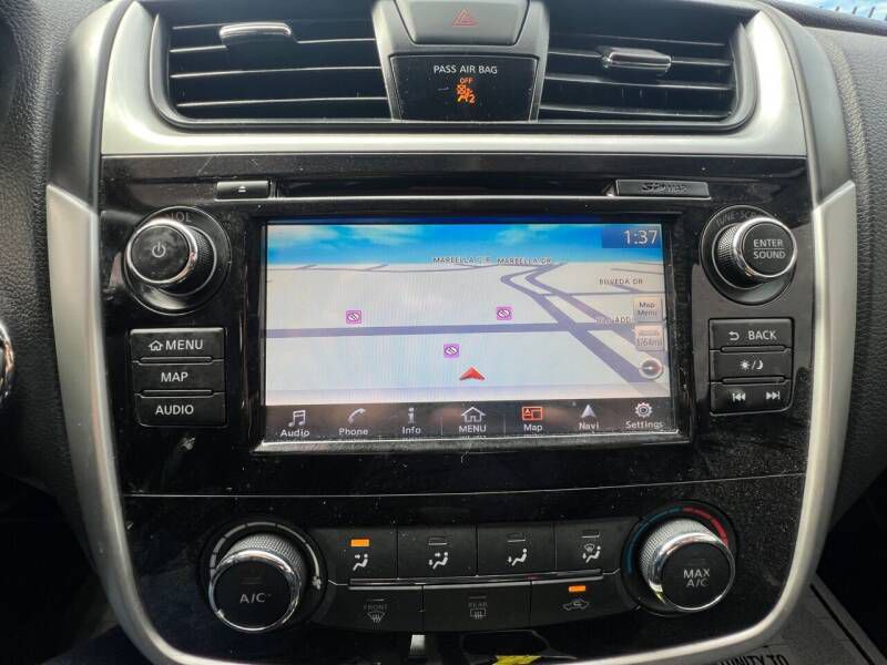 2018 Nissan Altima Image 15