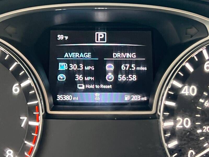 2018 Nissan Altima Image 17