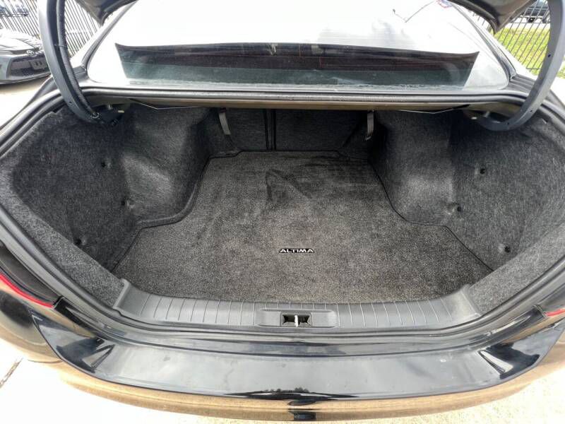 2018 Nissan Altima Image 20