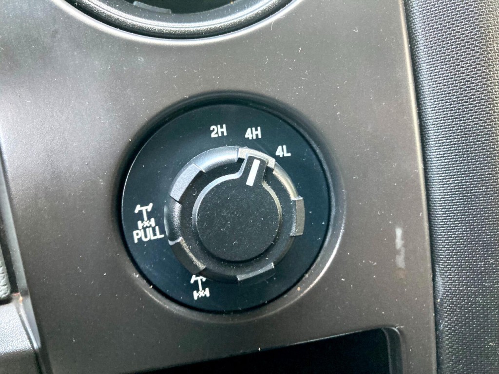 2013 Ford F-150 Image 21