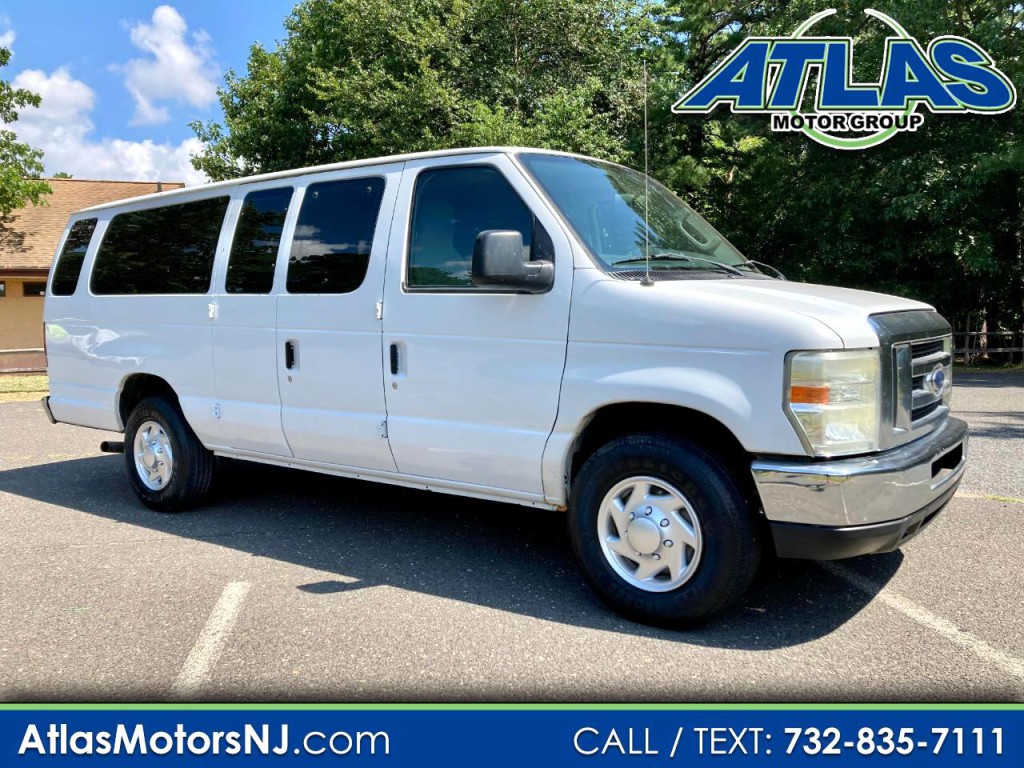 2013 Ford Econoline Image 1