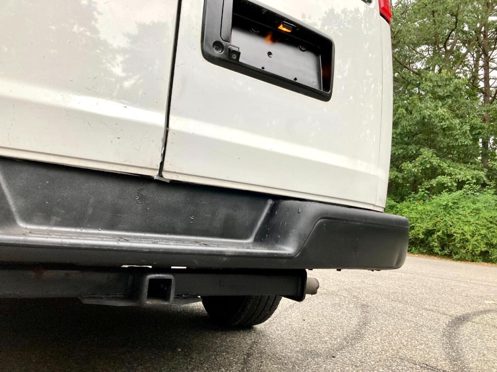 2016 Chevrolet Express Image 6