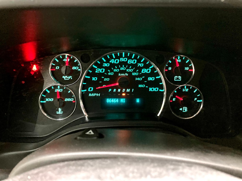 2016 Chevrolet Express Image 25