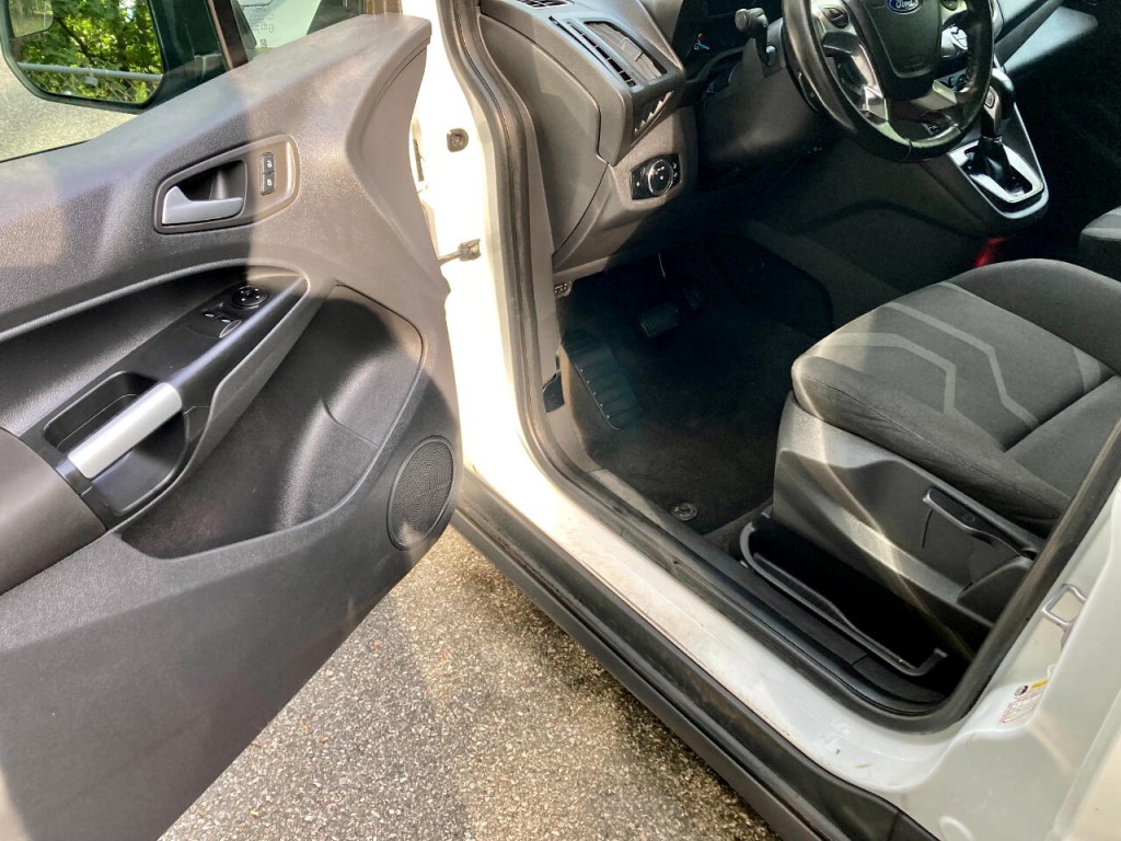 2016 Ford Transit Connect Image 8