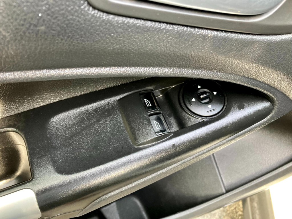 2016 Ford Transit Connect Image 9