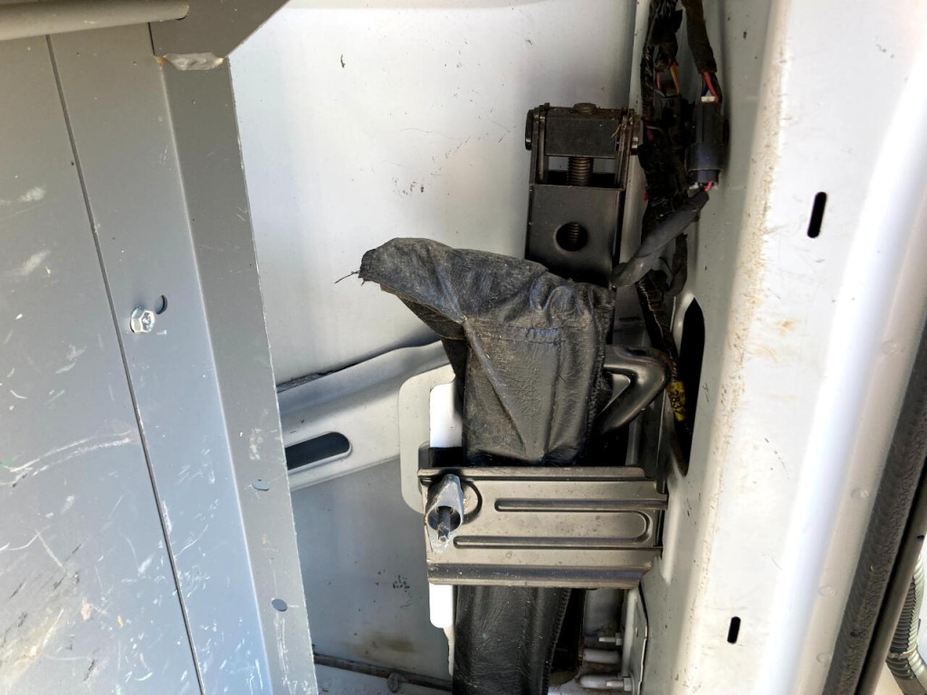 2019 Chevrolet Express Image 33