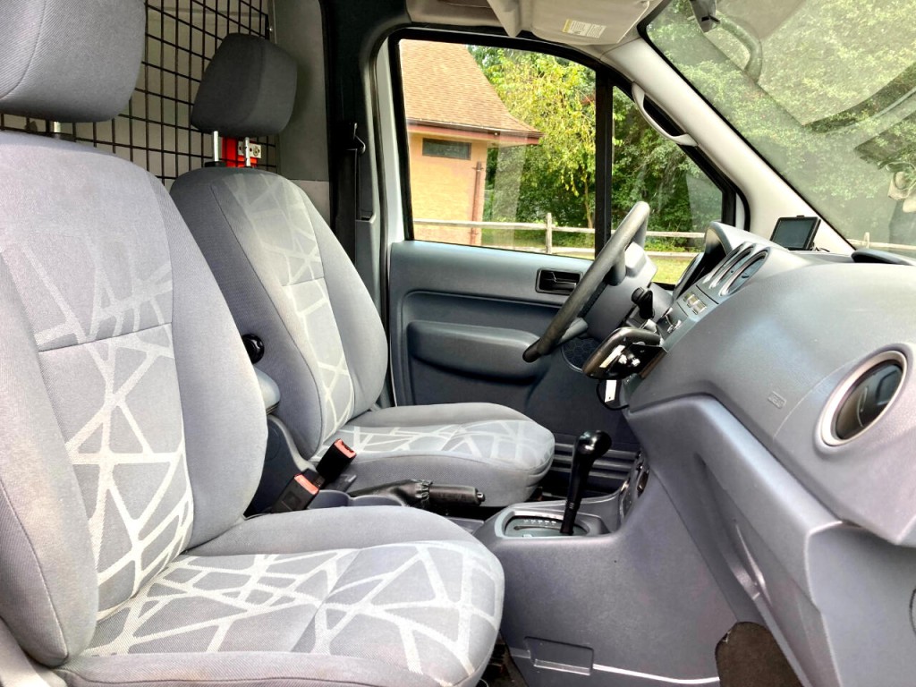 2013 Ford Transit Connect Image 40