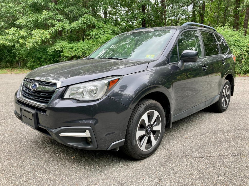 2017 Subaru Forester Image 3