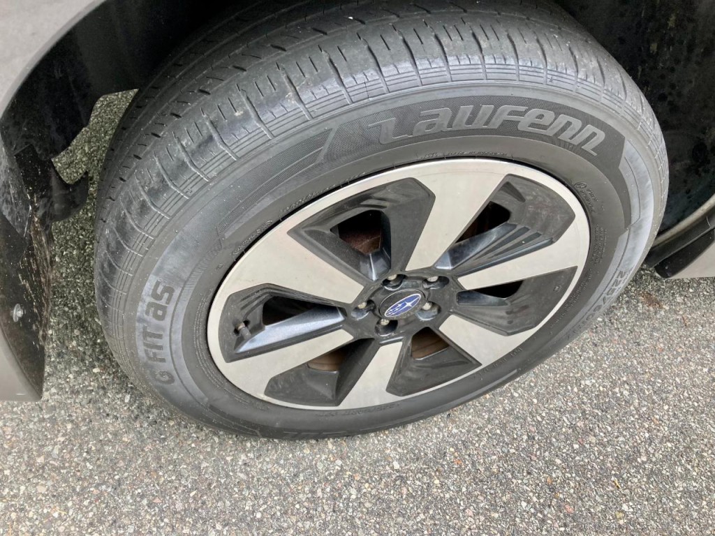 2017 Subaru Forester Image 27