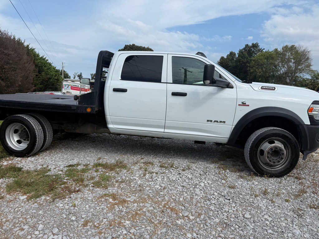 2022 RAM 4500 Image 3