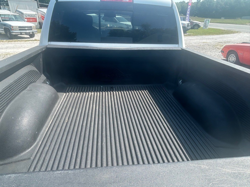 2015 RAM 1500 Image 4