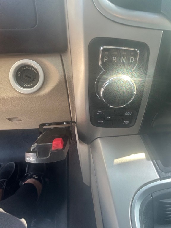 2015 RAM 1500 Image 9