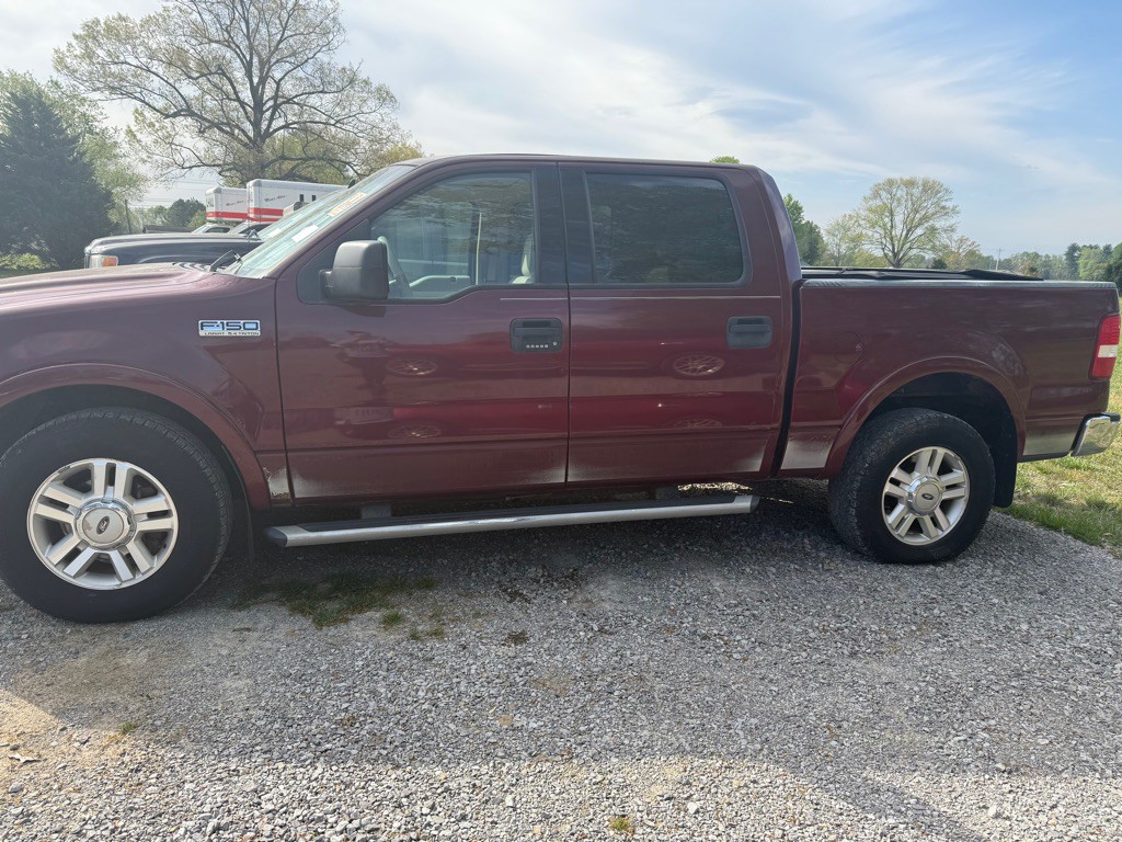 2004 Ford F-150 Image 1