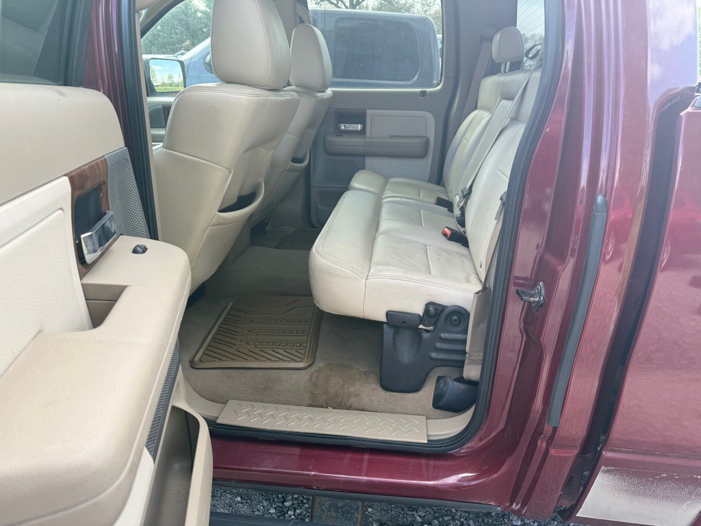 2004 Ford F-150 Image 10