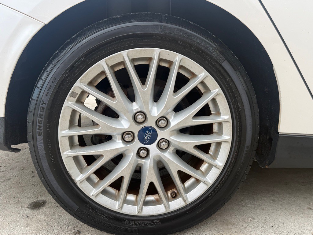 2013 Ford Focus Image 8