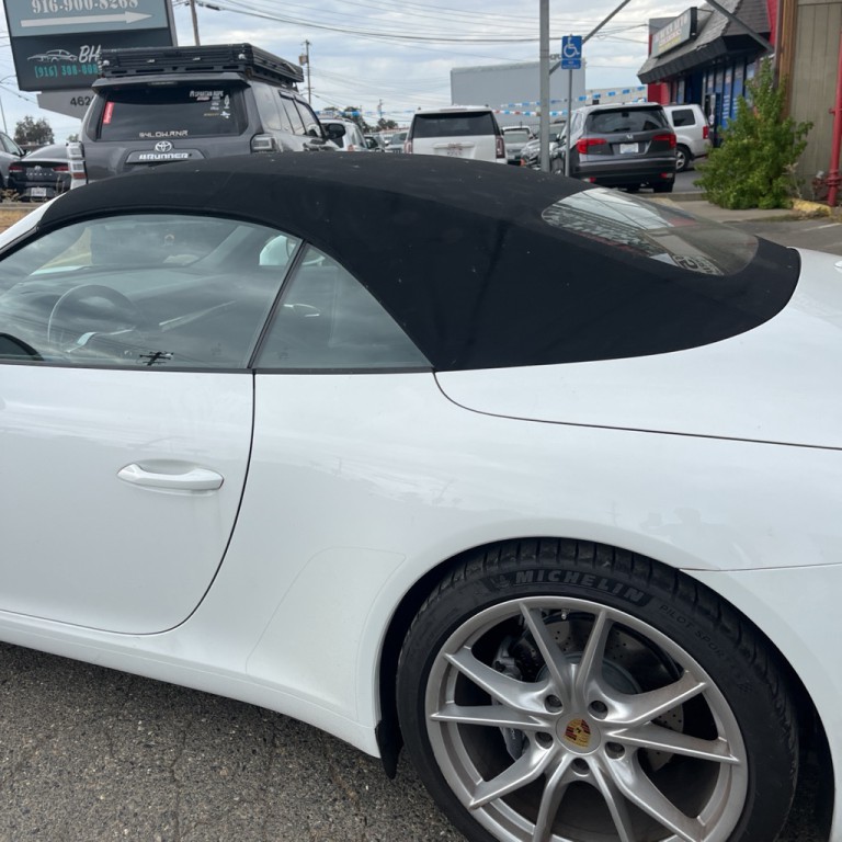 2018 Porsche 911 Image 5