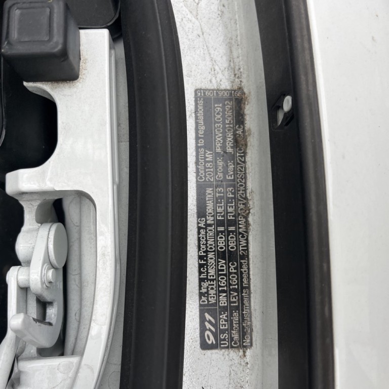 2018 Porsche 911 Image 26