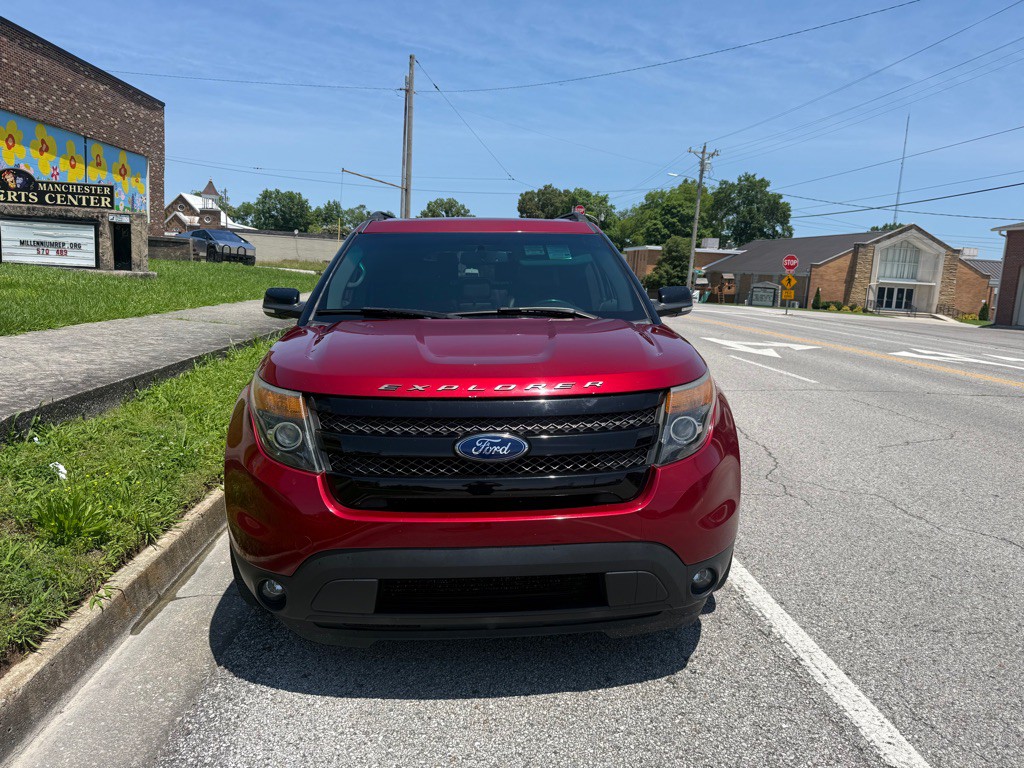2015 Ford Explorer Image 2