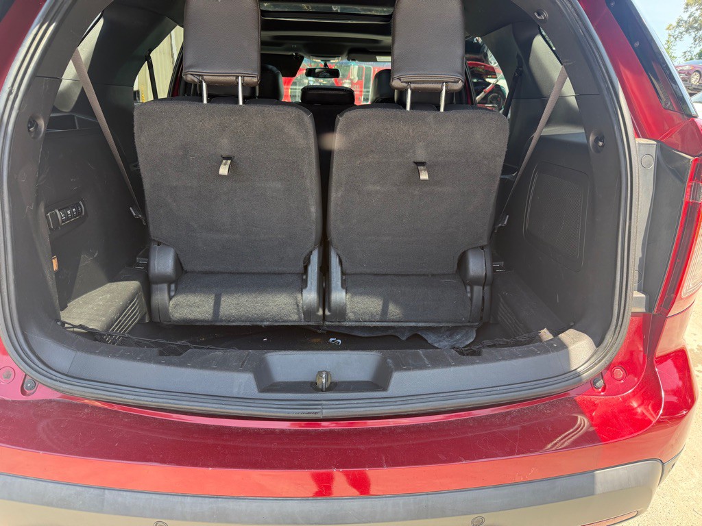 2015 Ford Explorer Image 14