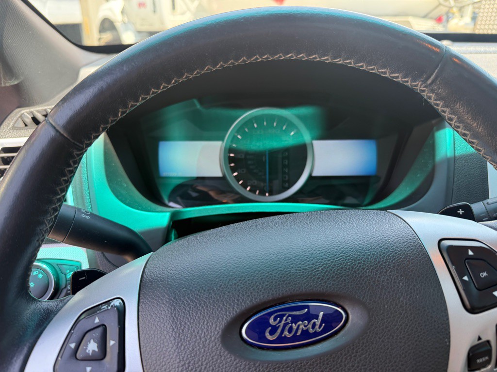 2015 Ford Explorer Image 21