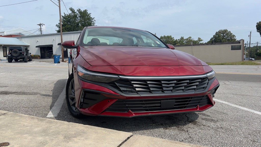 2024 Hyundai Elantra Image 4
