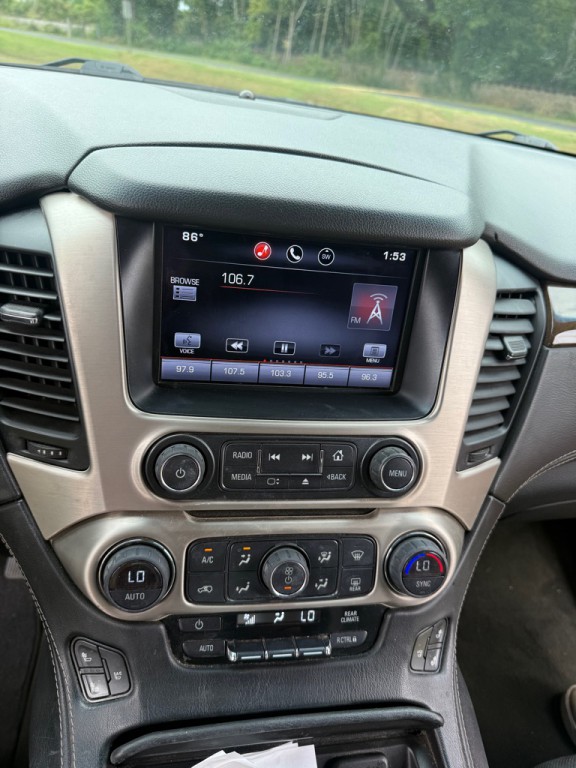 2015 GMC Yukon Image 10