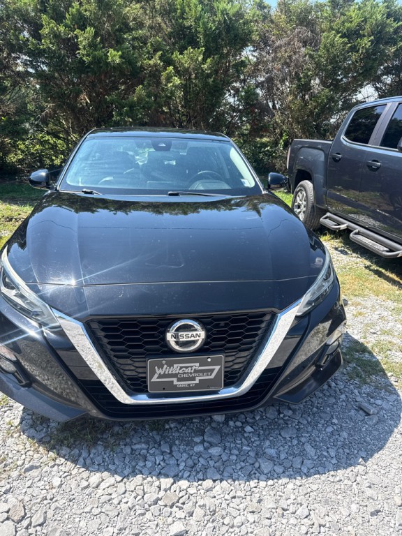 2019 Nissan Altima Image 2