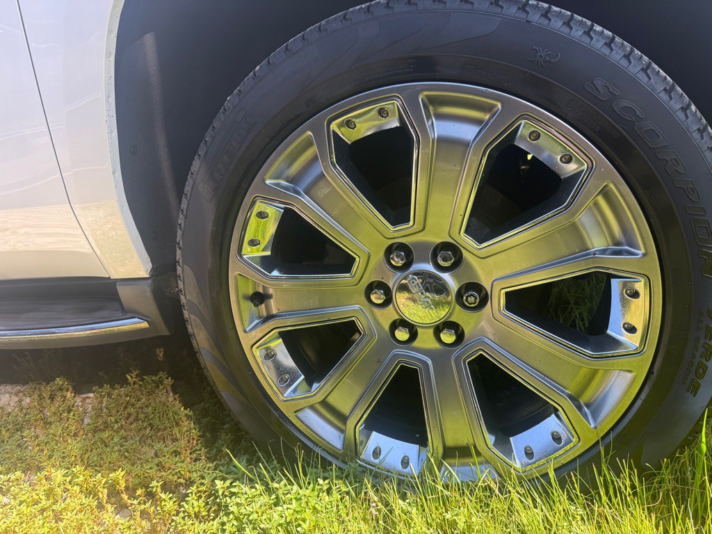 2018 GMC Yukon Image 15