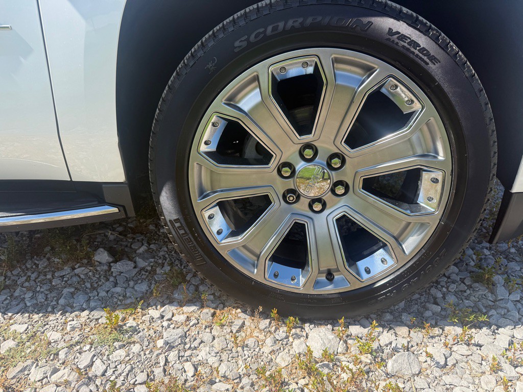 2018 GMC Yukon Image 17