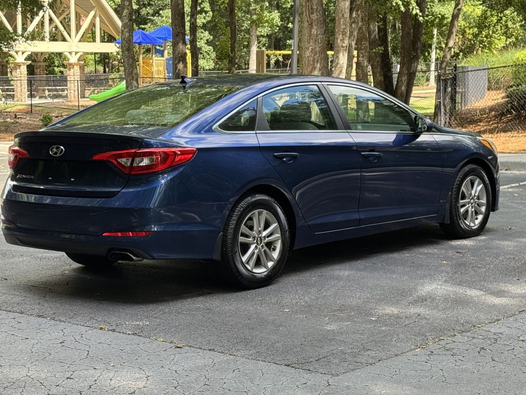 2015 Hyundai Sonata Image 4