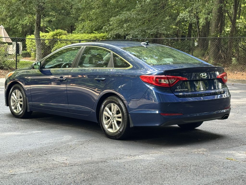 2015 Hyundai Sonata Image 6