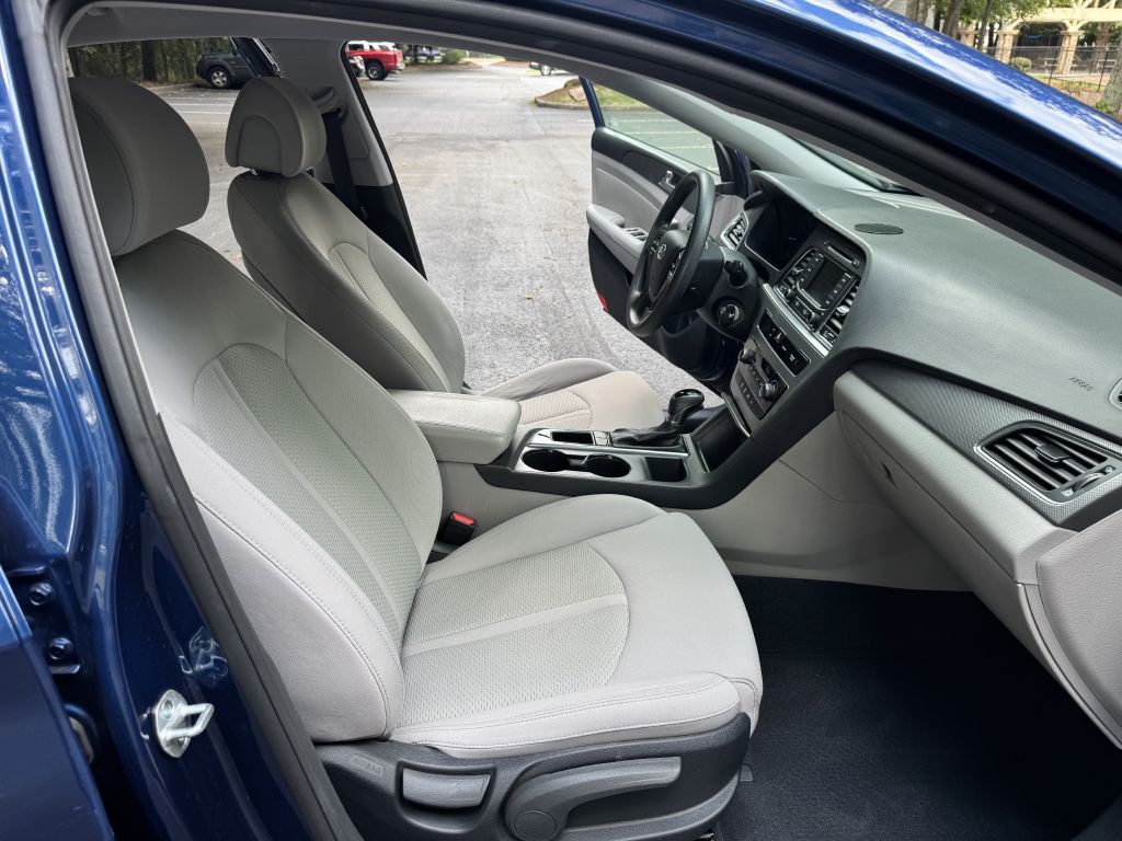 2015 Hyundai Sonata Image 10