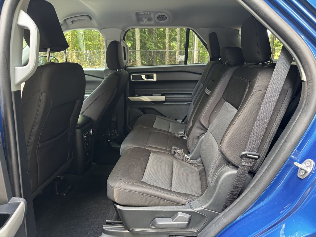 2022 Ford Explorer Image 8