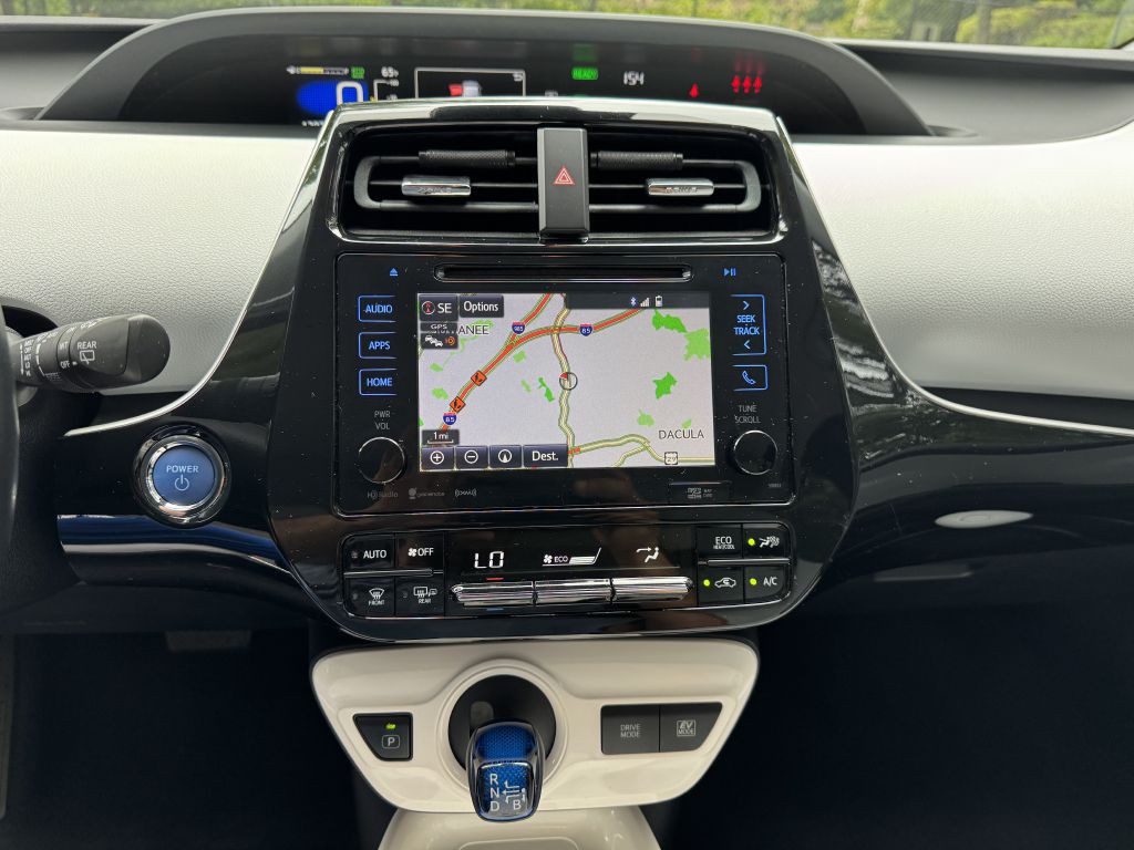 2017 Toyota Prius Image 14