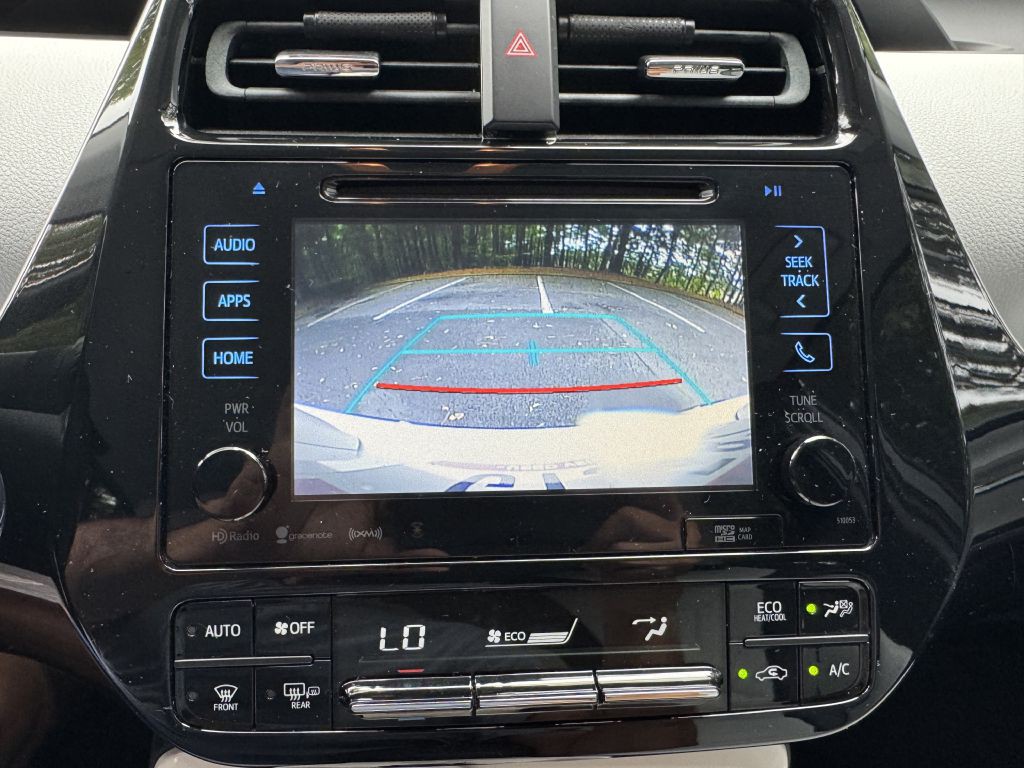 2017 Toyota Prius Image 15