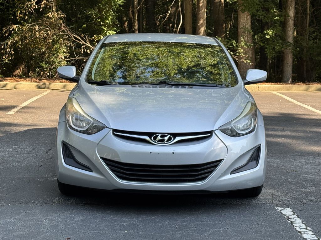 2014 Hyundai Elantra Image 2
