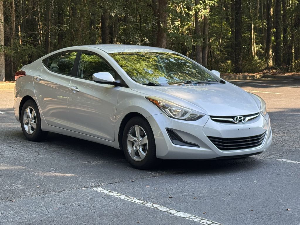 2014 Hyundai Elantra Image 3