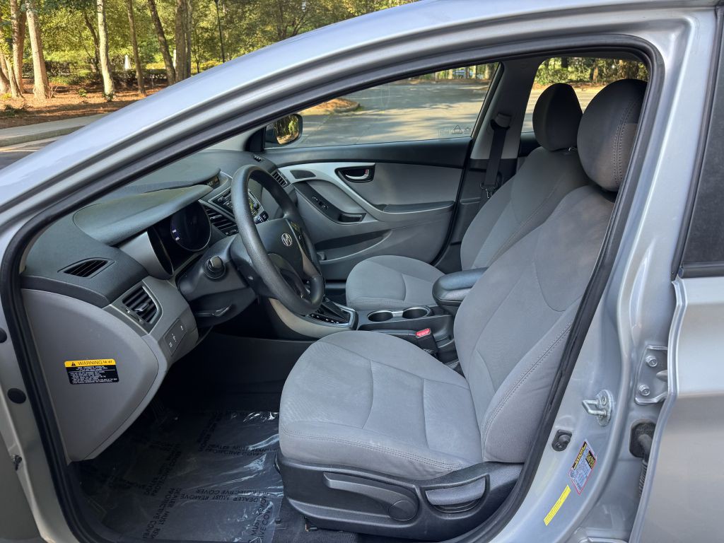2014 Hyundai Elantra Image 7
